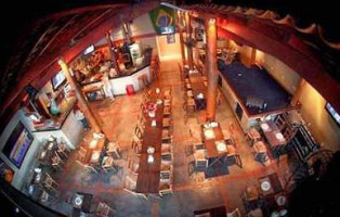 Le Grand Lejon Dentro