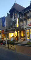 La Creperie des Oursons outside