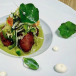 Une Table à Deux Comida