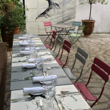 Le Petit Louis Exterior