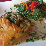 Le Relais De La Chevrette food