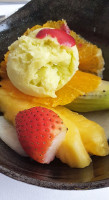 Le Clos de Bourgogne food