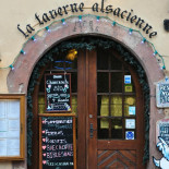La Taverne Alsacienne outside