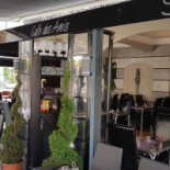 Café Des Amis Extérieur