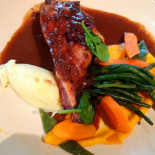 Les Étangs De L'abbaye Nourriture