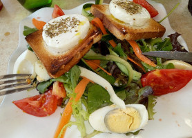 Brasserie du Soleil food