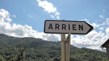 Auberge De L'isard outside