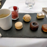 L'hostellerie Du Chateau Des Fines Roches Getränk