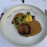 L'hostellerie Du Chateau Des Fines Roches Getränk