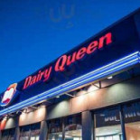 Le Bus Gourmet outside