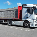 Cafe Du Commerce outside