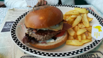 Tommy's Diner food