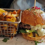 La Terrasse Du Héron food