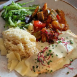 La Terrasse Du Héron food