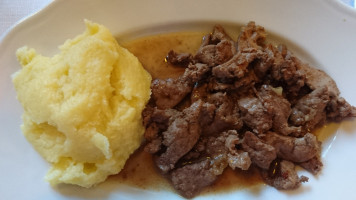 Caterina Pigalle food