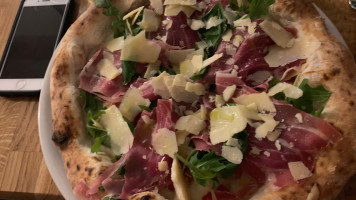 Caterina Pigalle food