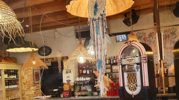 Cafe des Fleurs Innen