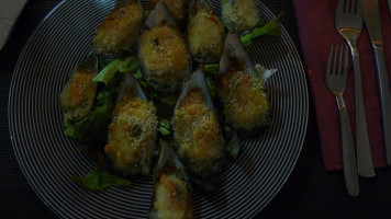 Le Lagon Bleu food