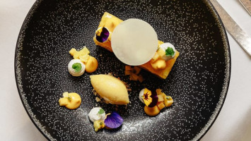Restaurant Le W food