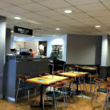 Autogrill Aire De Beaune Merceuil A6 Dentro