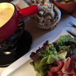 Au Coin Du Feu Comida