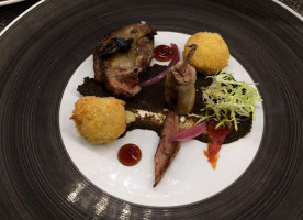 Restaurant Ageoca Savoy Hotel food