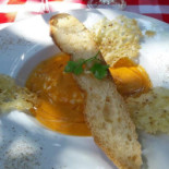 Le Tilleul de Sully food