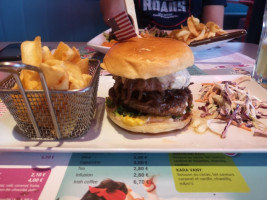 Twist Diner Cafe food