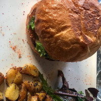 Les Clanchistes Nourriture