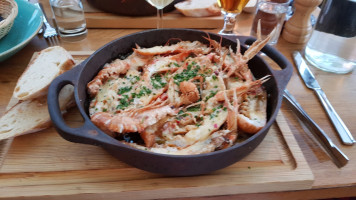 Rôtisserie du Val de l'Eyre food