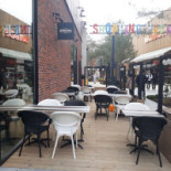 Le Mas Du Capoun outside