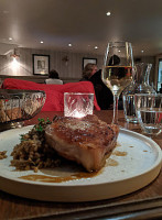 Le Comptoir des Petits Champs food