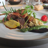 Le Petit Bistrot food