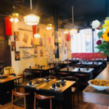 La Cantine Coreenne Dentro