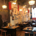 La Cantine Coreenne Dentro