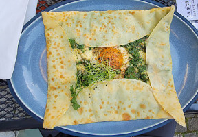 Le Verrie-table food