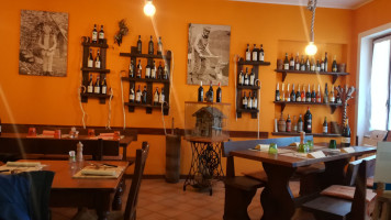 Buffalo Grill inside