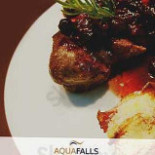 Le Puits Saint Jacques food