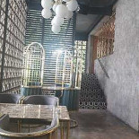 La Jument Verte Dentro