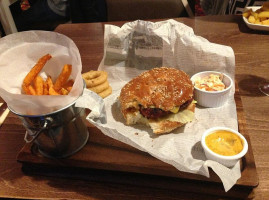 Starling Cloud Nourriture