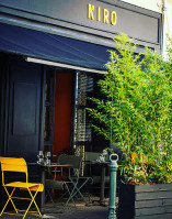 L'Ambata outside