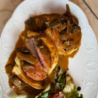 Aux Ajoncs D Or Nourriture