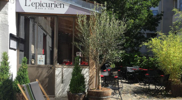 L'epicurien De Rambouillet outside