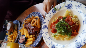 Recto Verso food