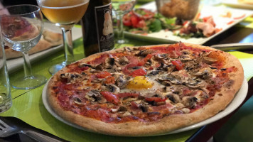 Igloo de Sallen Food