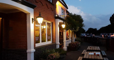 The Rising Sun Extérieur