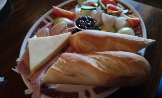 The Rising Sun Nourriture