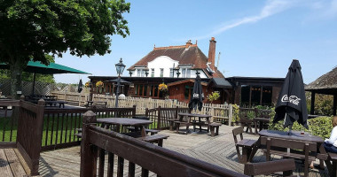 The Rising Sun Extérieur