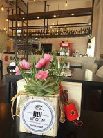 Le Café Du Château À l'intérieur