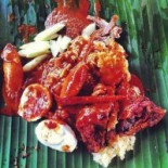 Le V, Ars En RÉ Comida